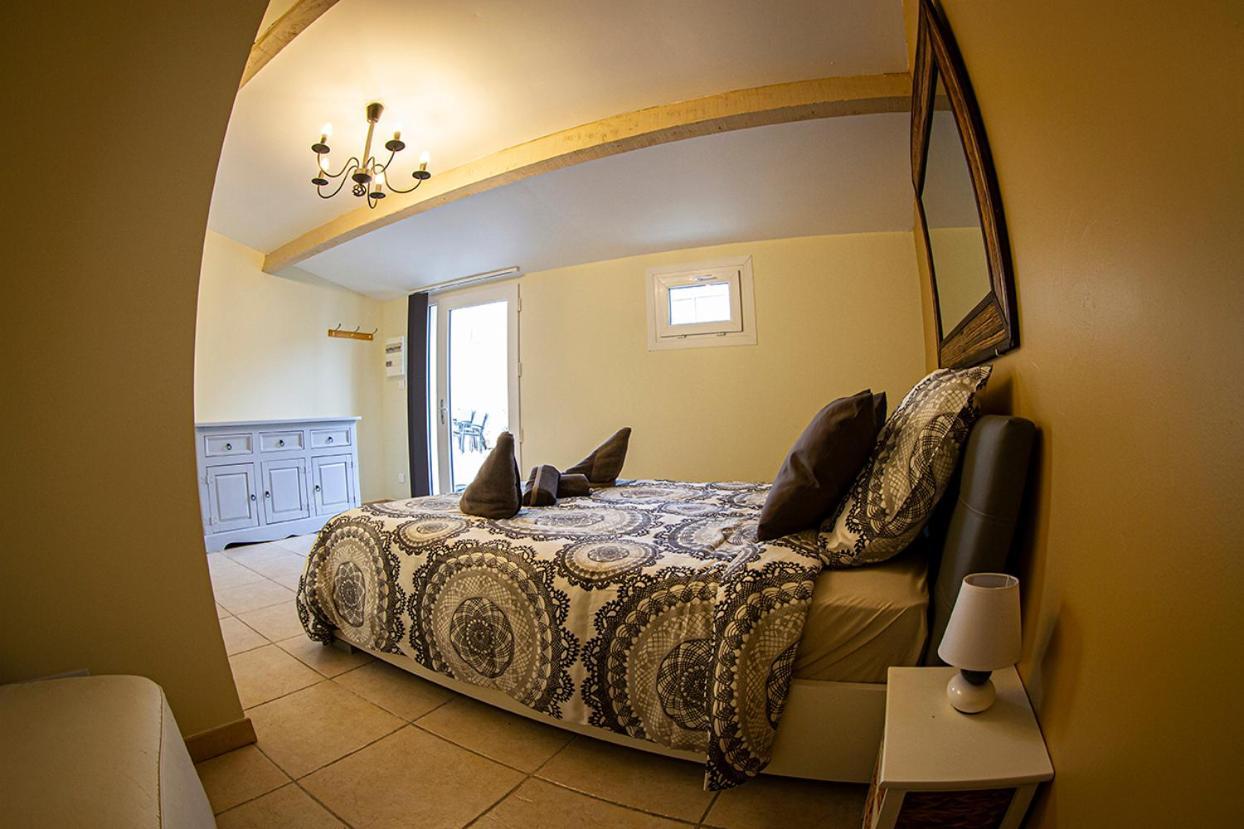 Chez Serge Et Isa Bed & Breakfast *