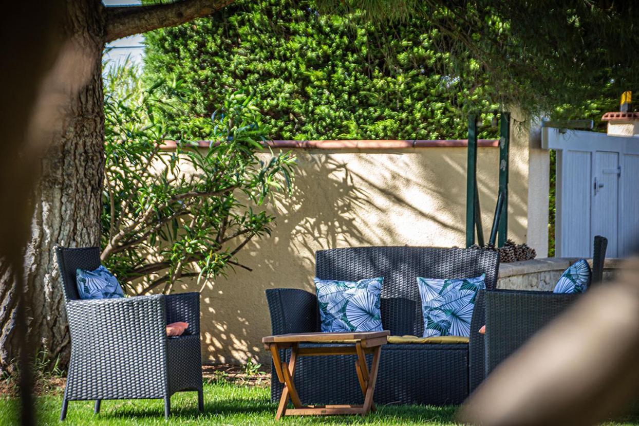 Chez Serge Et Isa Bed & Breakfast Pomerols